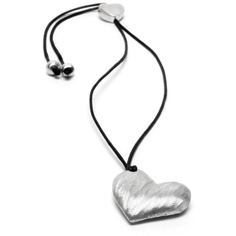 3 Coeurs - three heart shapes interconnected Necklace
