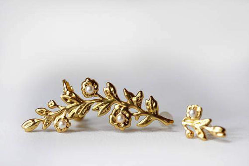 Nature Inspired Gold Floral Ear Cuff - Maven Flair