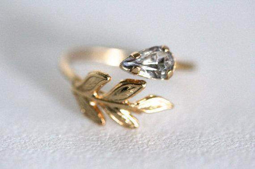 Crystal Clear Vintage Inspired Leaf Ring - Maven Flair