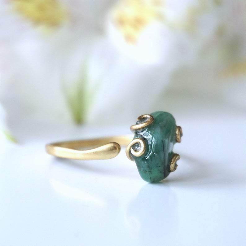 Emerald Ring - Maven Flair